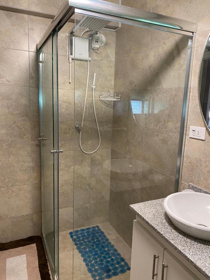 Hospedaje En Quito Norte, Apartamento & Suite Independientes Zewnętrze zdjęcie