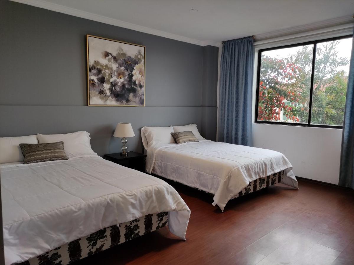 Hospedaje En Quito Norte, Apartamento & Suite Independientes Zewnętrze zdjęcie