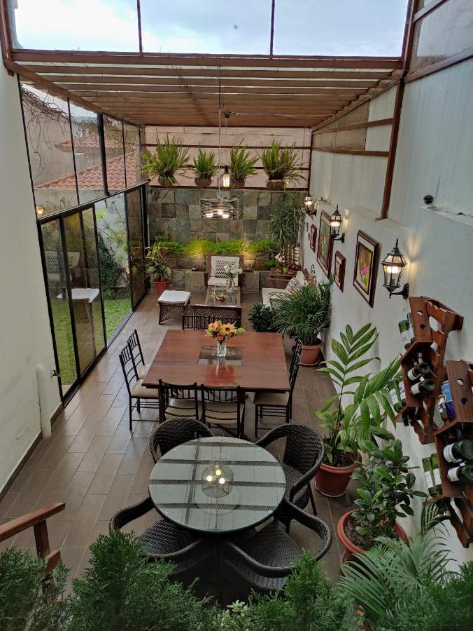 Hospedaje En Quito Norte, Apartamento & Suite Independientes Zewnętrze zdjęcie