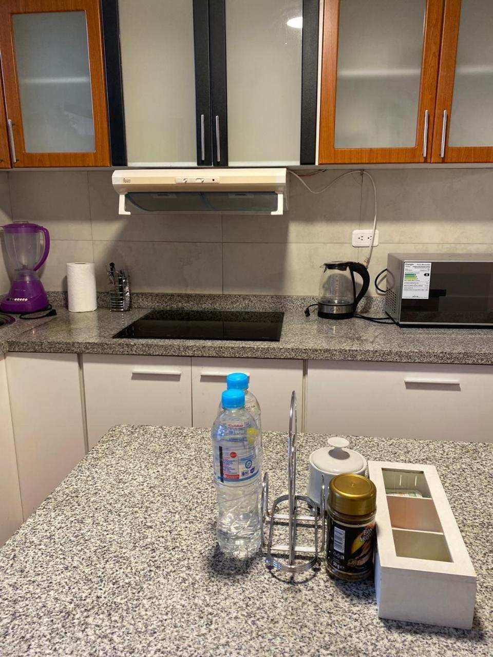 Hospedaje En Quito Norte, Apartamento & Suite Independientes Zewnętrze zdjęcie