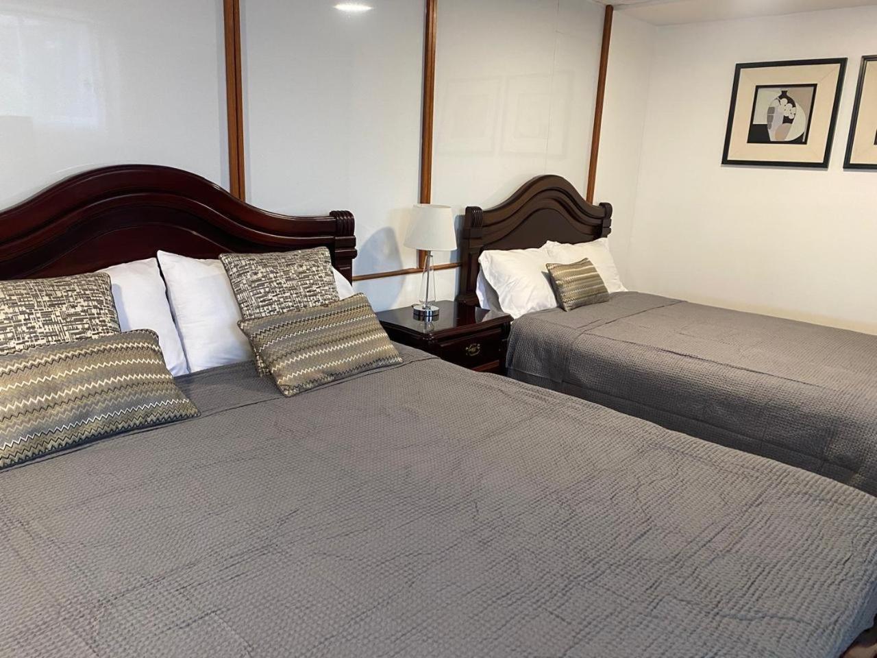 Hospedaje En Quito Norte, Apartamento & Suite Independientes Zewnętrze zdjęcie